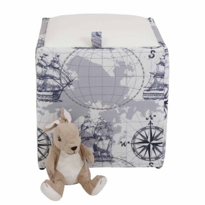 Taburet Box Print, corp tapitat Corabii fond gri, capac imitatie piele alb, 41x37x37 cm - imagine 3