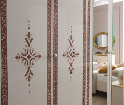 Dormitor Grace, crem, pat 160x200 cm, dulap cu 6 usi, 2 noptiere, comoda - imagine 4